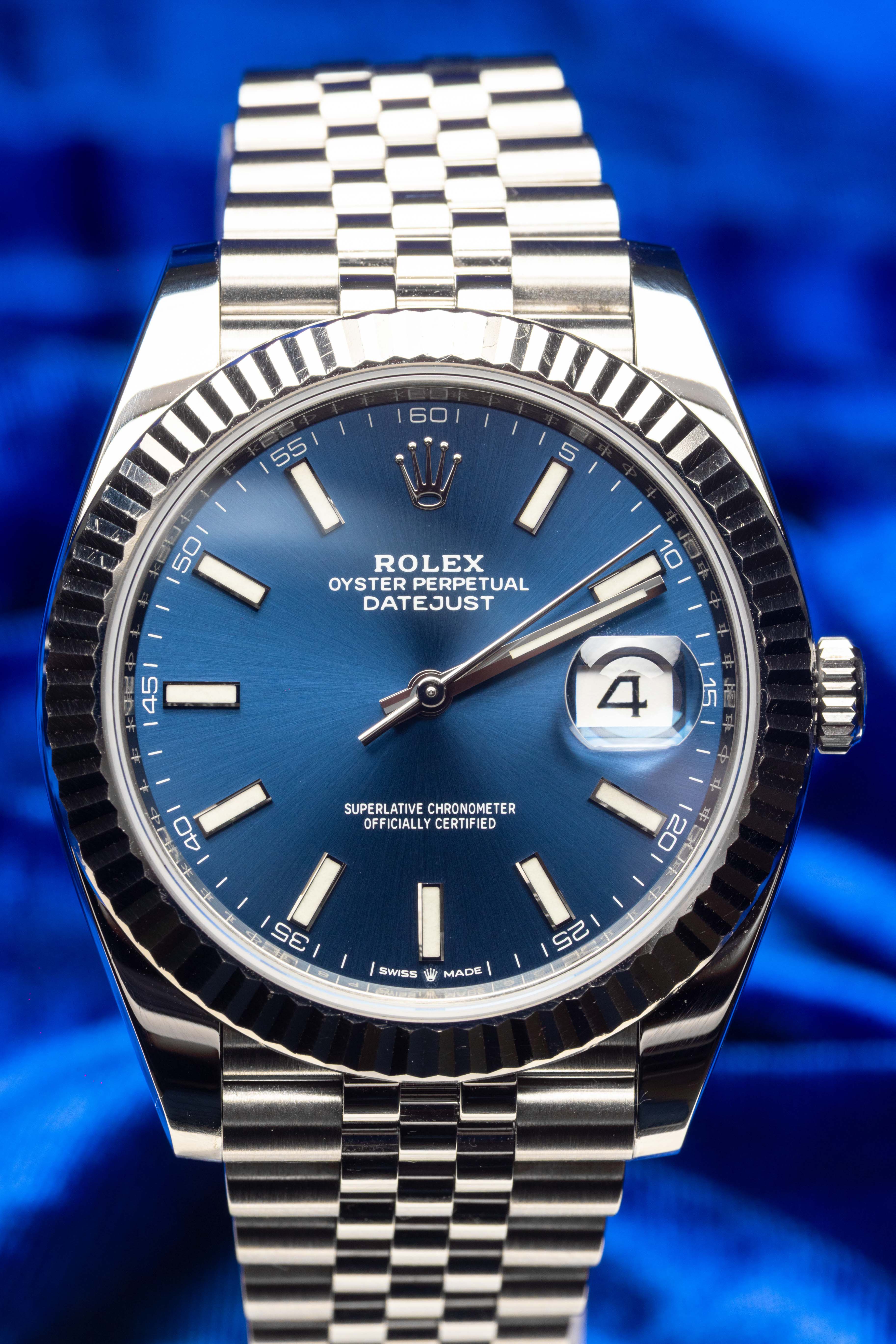Rolex Datejust 41 Blue Dial, Jubilee Bracelet, Fluted Bezel - FULL SET - 126334