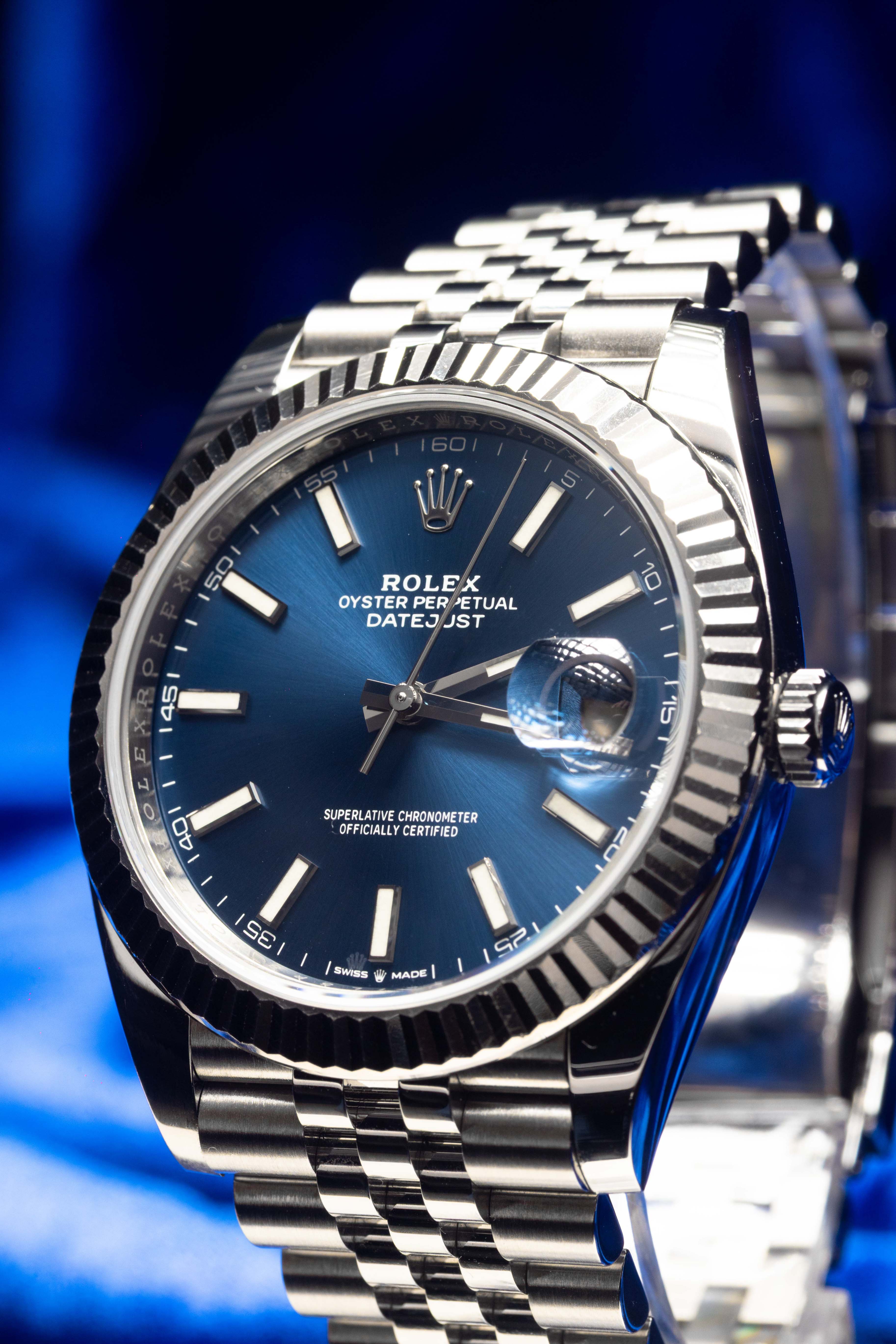 Rolex Datejust 41 Blue Dial, Jubilee Bracelet, Fluted Bezel - FULL SET - 126334