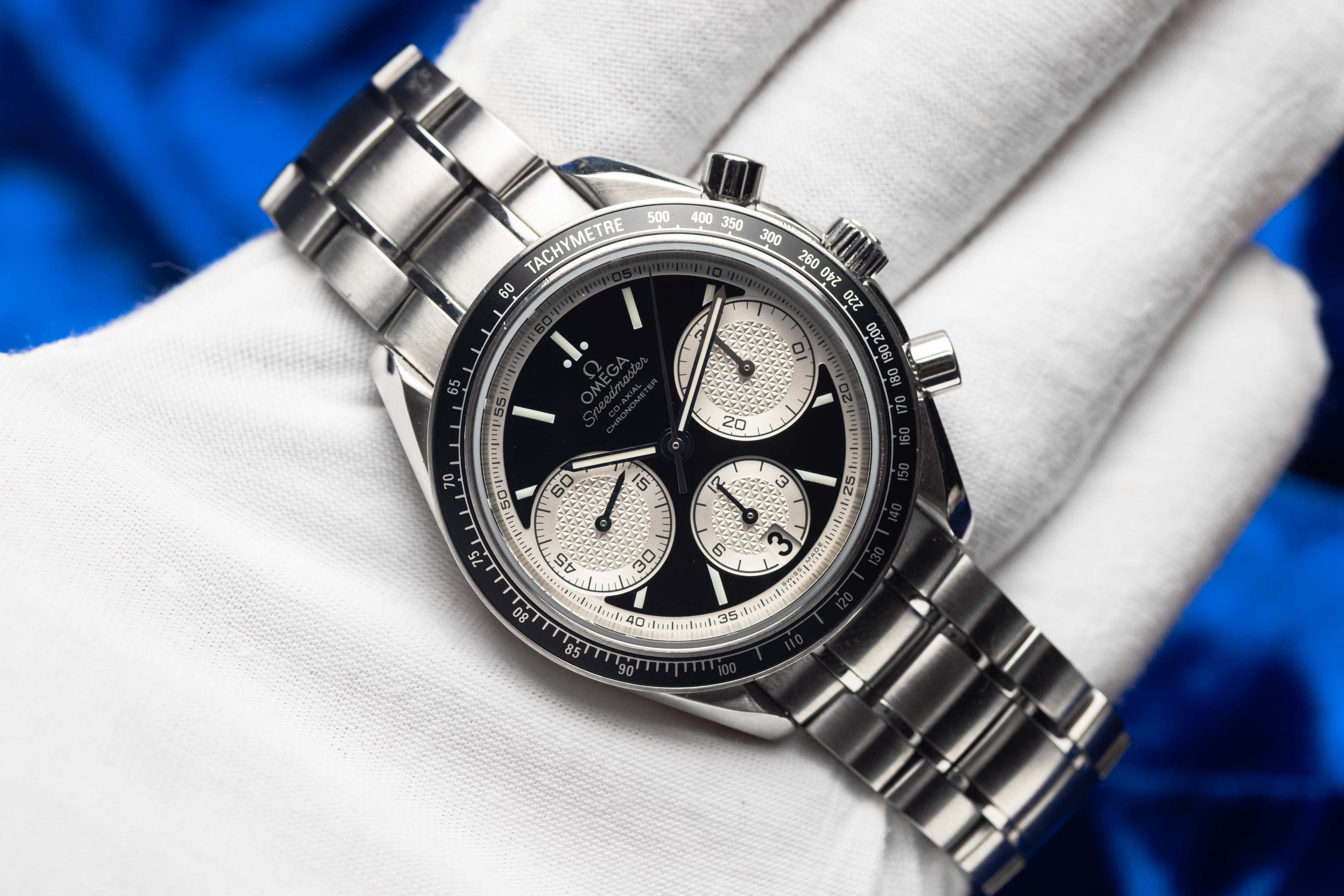 OMEGA Speedmaster Racing Chronograph Panda - FULL SET - 326.30.40.50.01.002