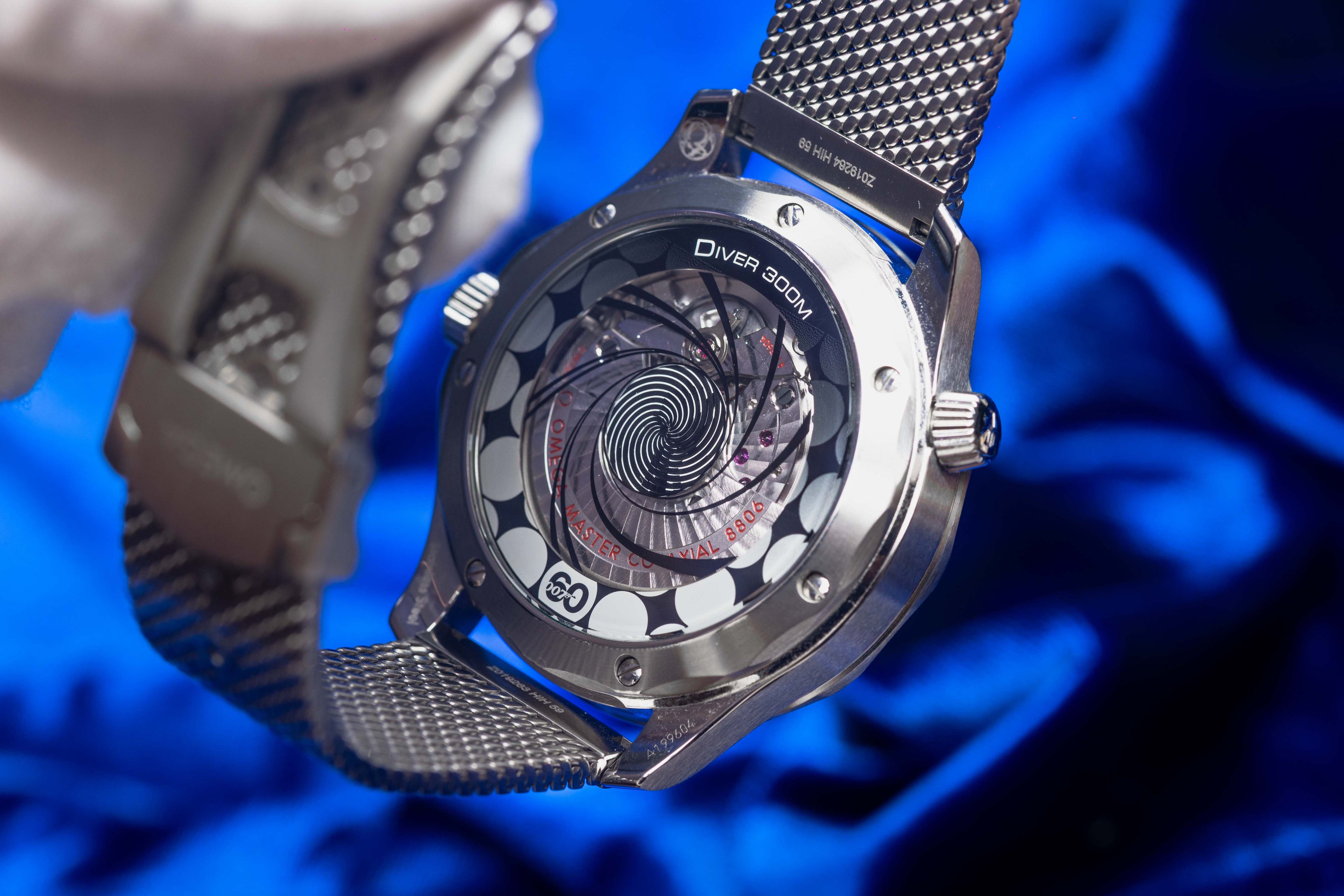 OMEGA Seamaster Diver 300M James Bond 60th Anniversary - 210.30.42.20.03.002